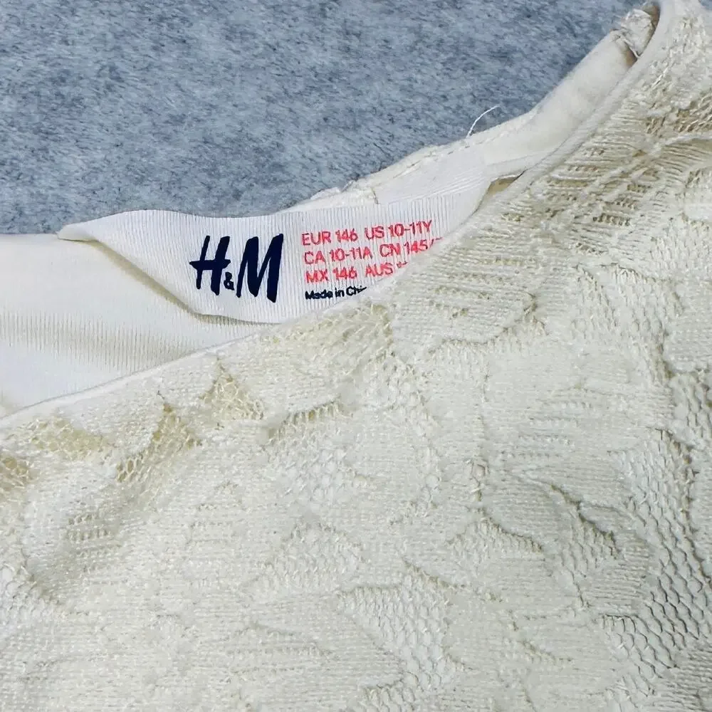 Bundle Girls L H&M White Lace Long Sleeve Top Old Navy Ballerina Jeggings Jeans